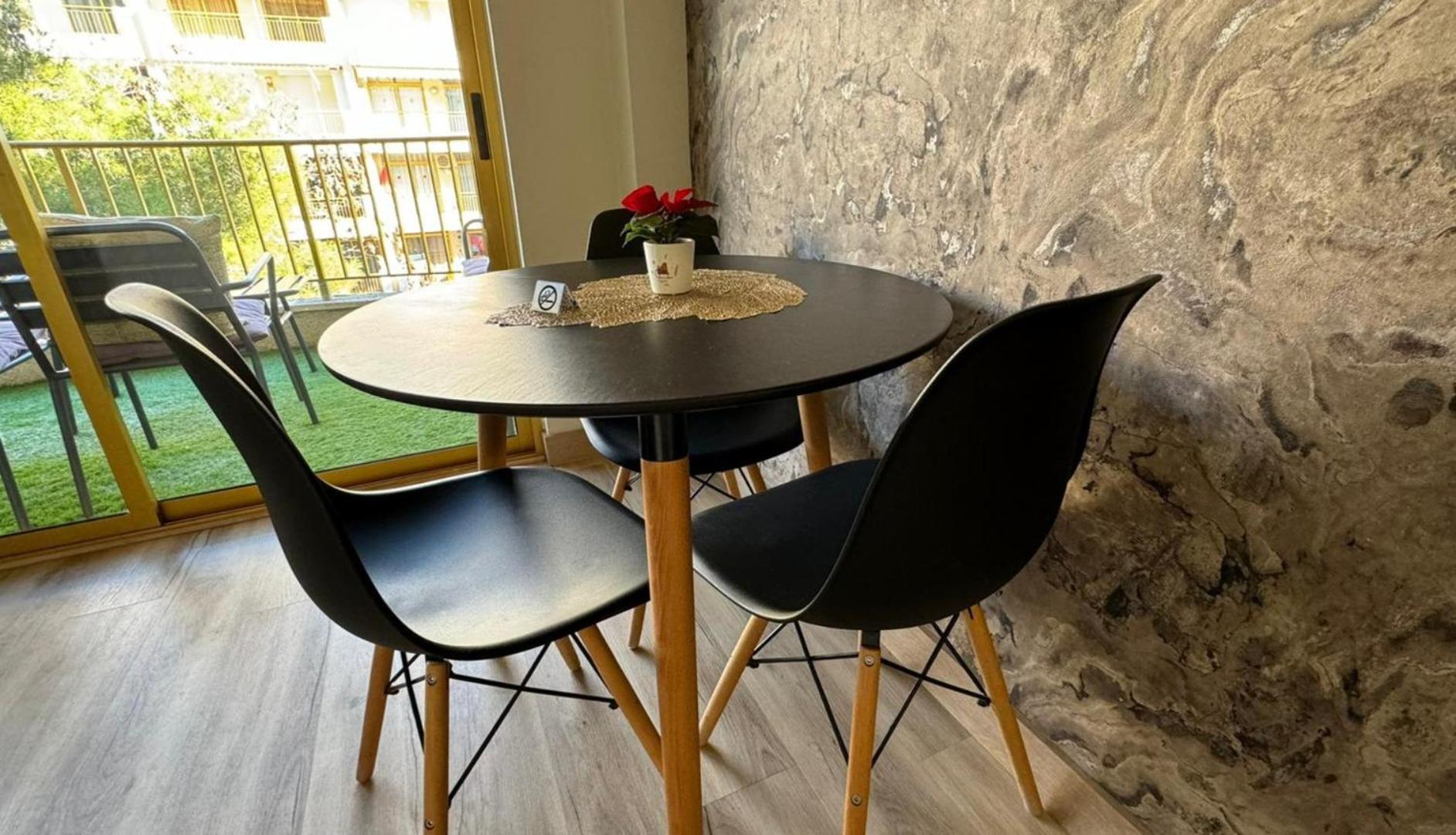 A Estrenar Preciosos Apartamentos Aparthotel Inter2, New Apartments Ln Aparthotel 12 Months Open! Self Check In! Reserva Garaje! Салоу Екстериор снимка